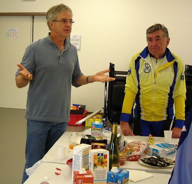 2011-09-25 34 Le President de Larmor satisfait de la matinee.JPG